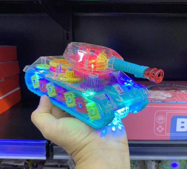 Tanque Bate Volta Transparente com Luz, Som e Engrenagem Led Colorido - Foto 5