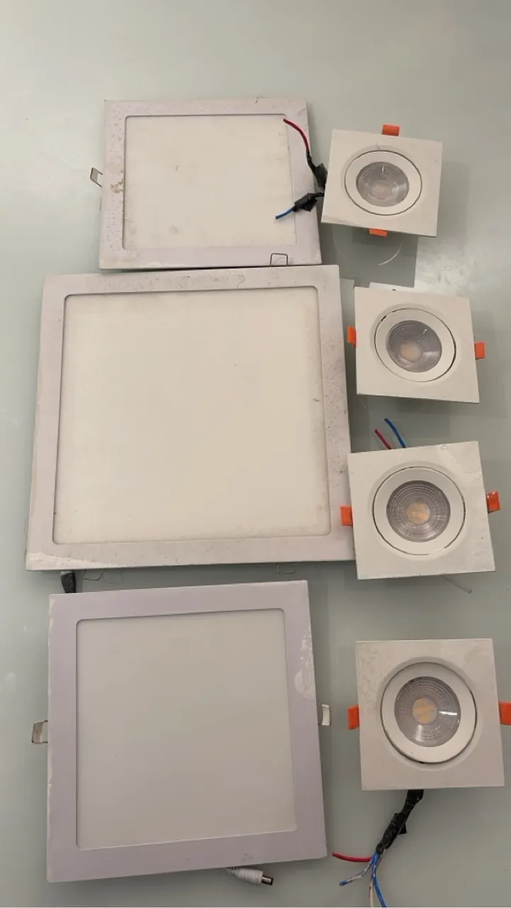 Luminárias LED Quadradas e Spots