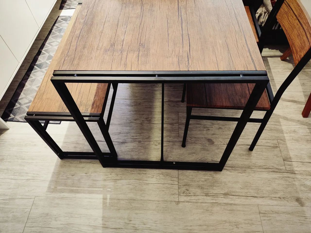 Conjunto de Mesa Wooden com 1 Banco e 2 Cadeiras Preto e Amêndoa - Foto 6