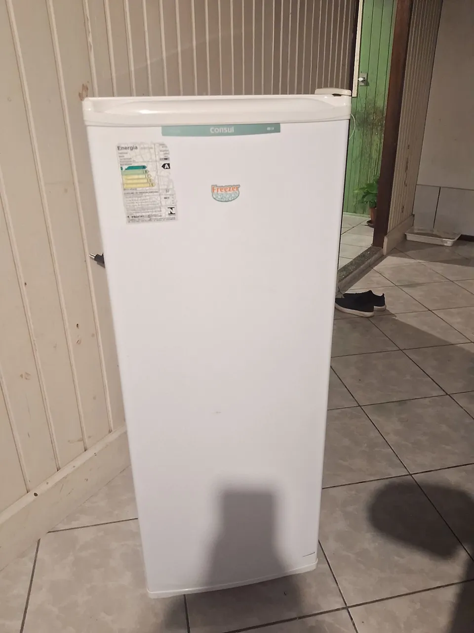Freezer Vertical Consul 220v em excelente estado
