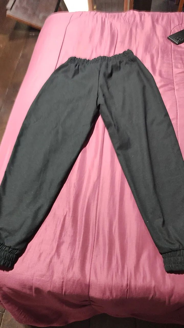 Calça jogger feminina preta - Foto 4