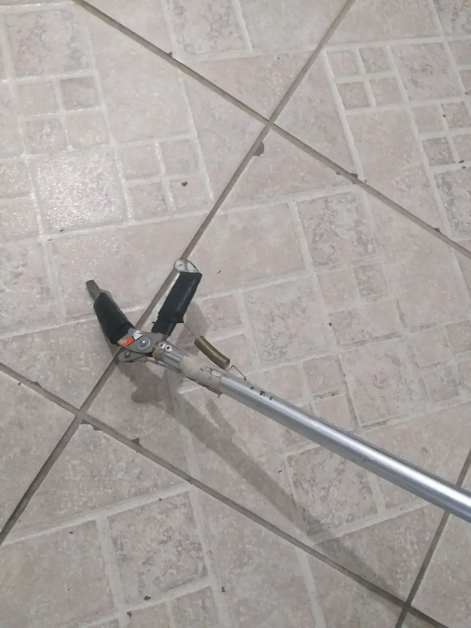Pinça de pegar serpentes