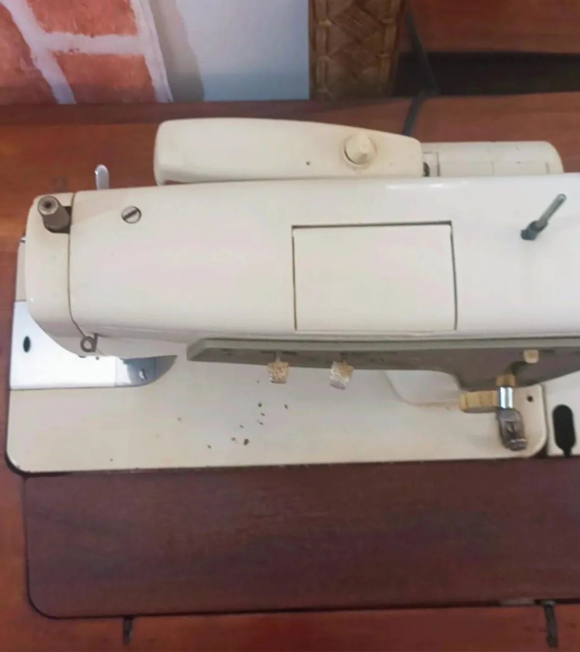 Máquina de Costura Singer Multiponto - Excelente Estado - Foto 3