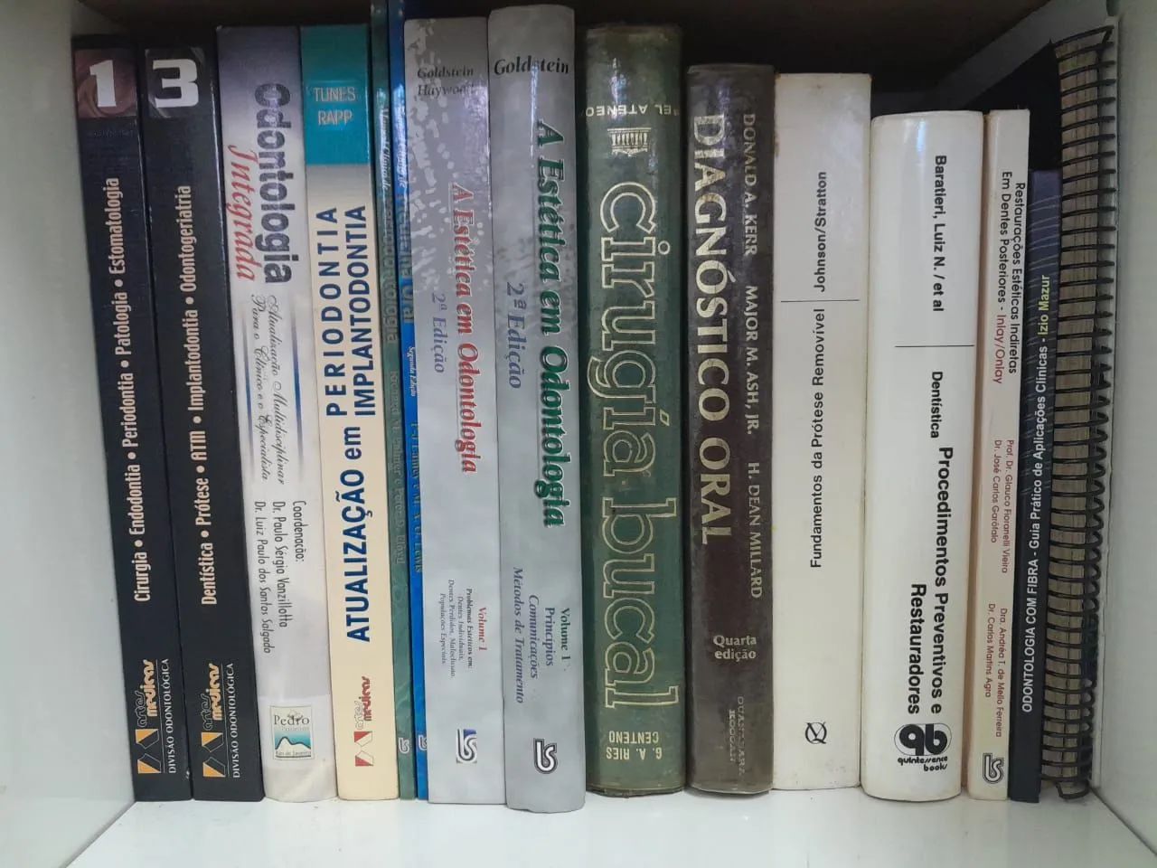 *LIVROS DE ODONTOLOGIA* 