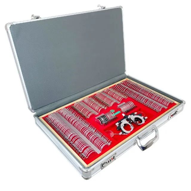 Caixa de prova com 240 lentes em cristal 