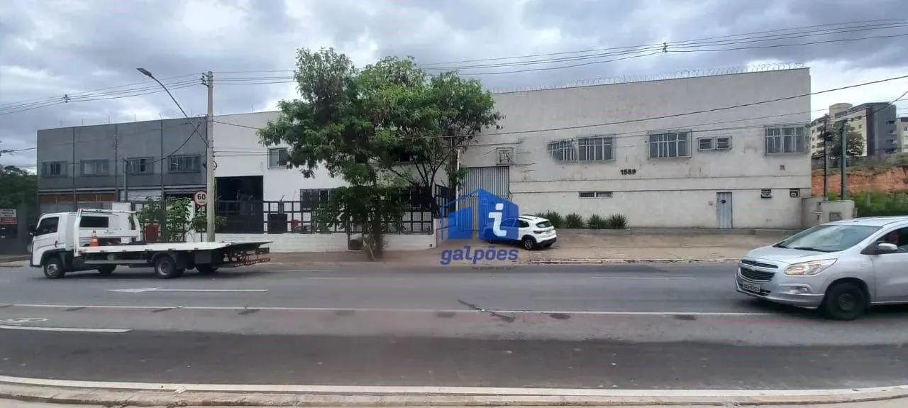 Galpão com 1800 m² no bairro Parque Industrial - Contagem/MG