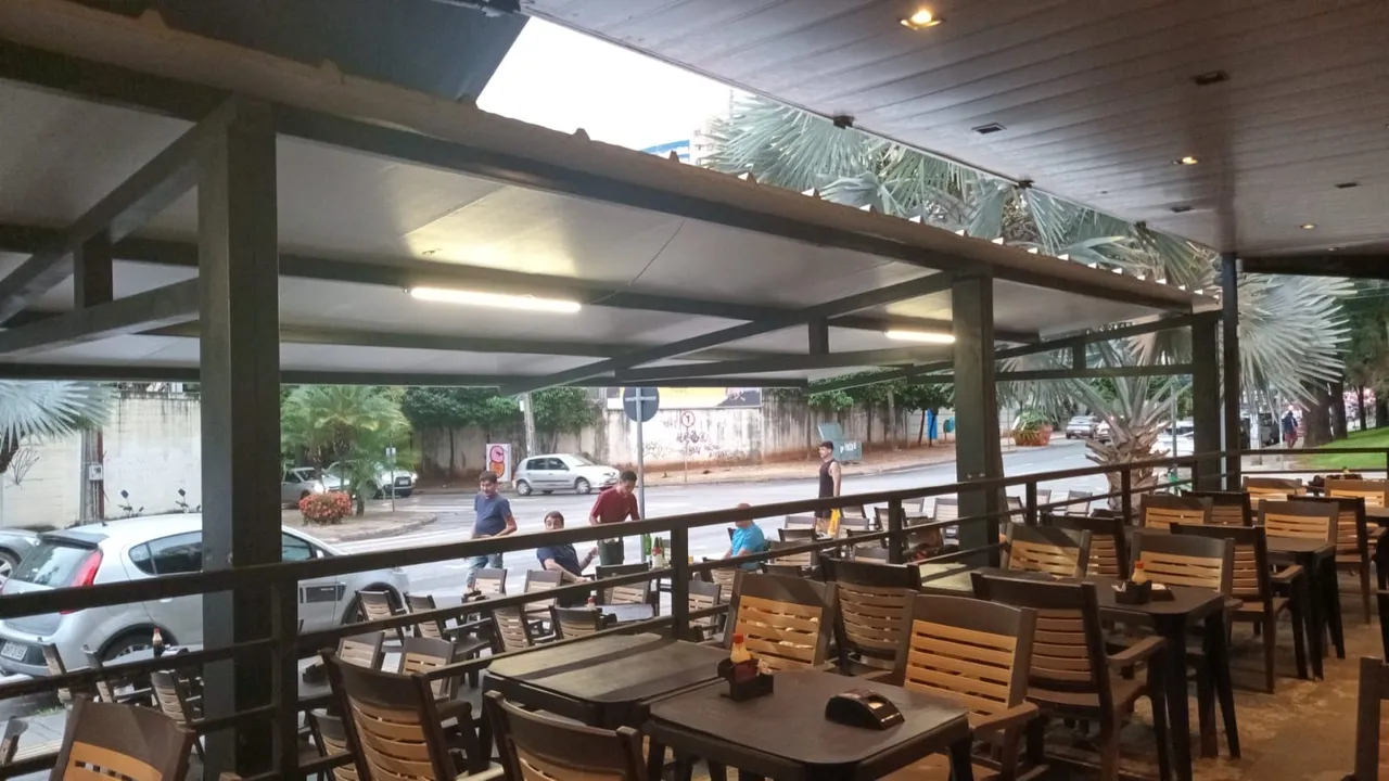 Vende-se Bar Nova Suíça