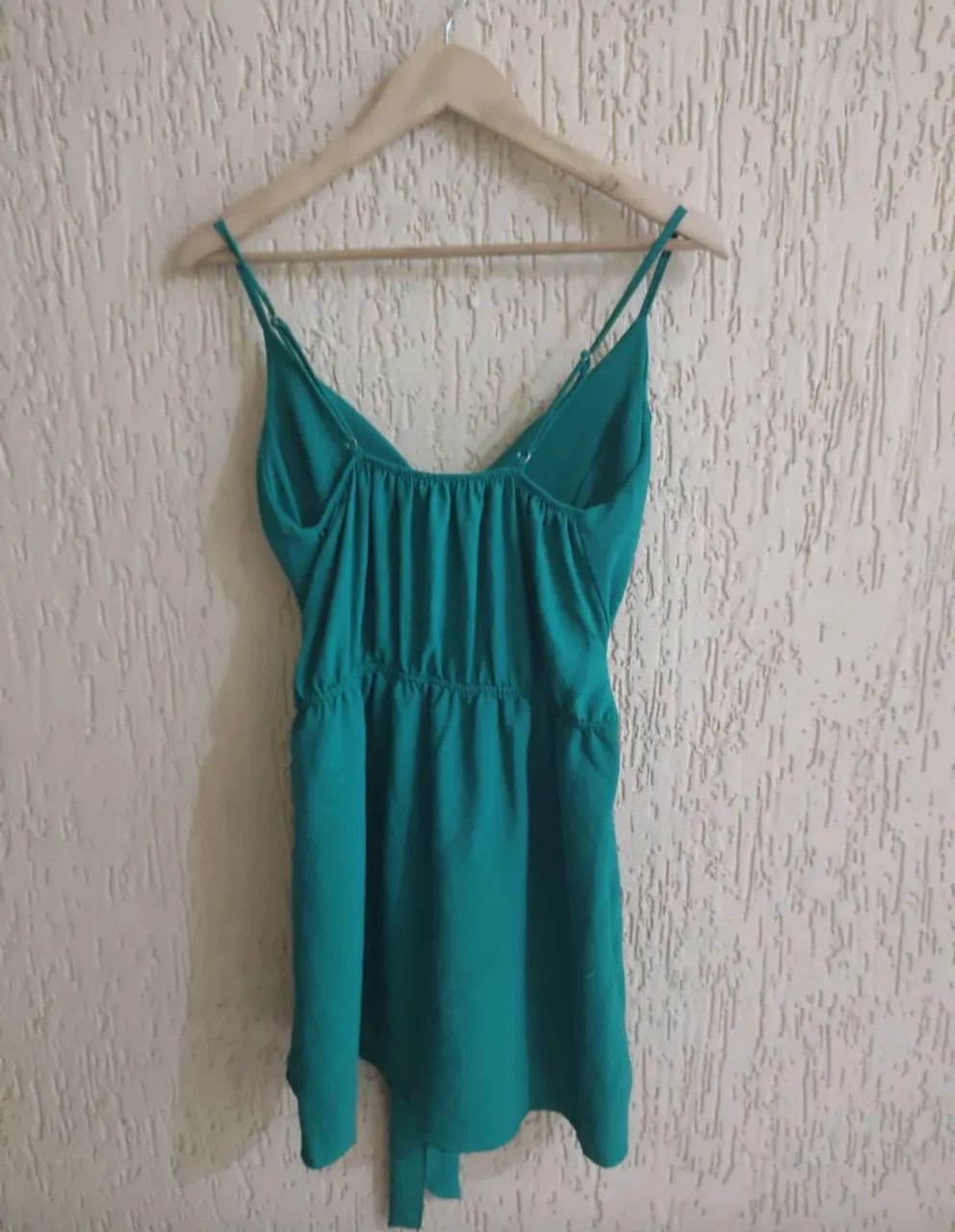 Vestido verde casual com amarração  - Foto 2
