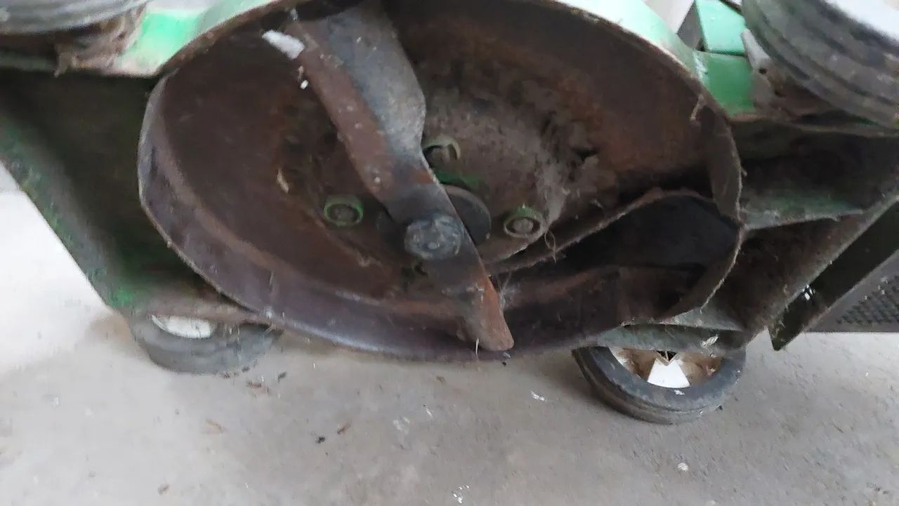 Roçadeira de grama usada, com Defeito. Tramp - Foto 3