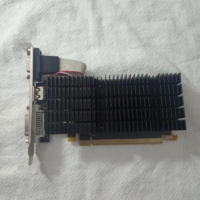 AMD Radeon R5 220 AFR5220-2048D3L9-V2 USADA - Foto 4