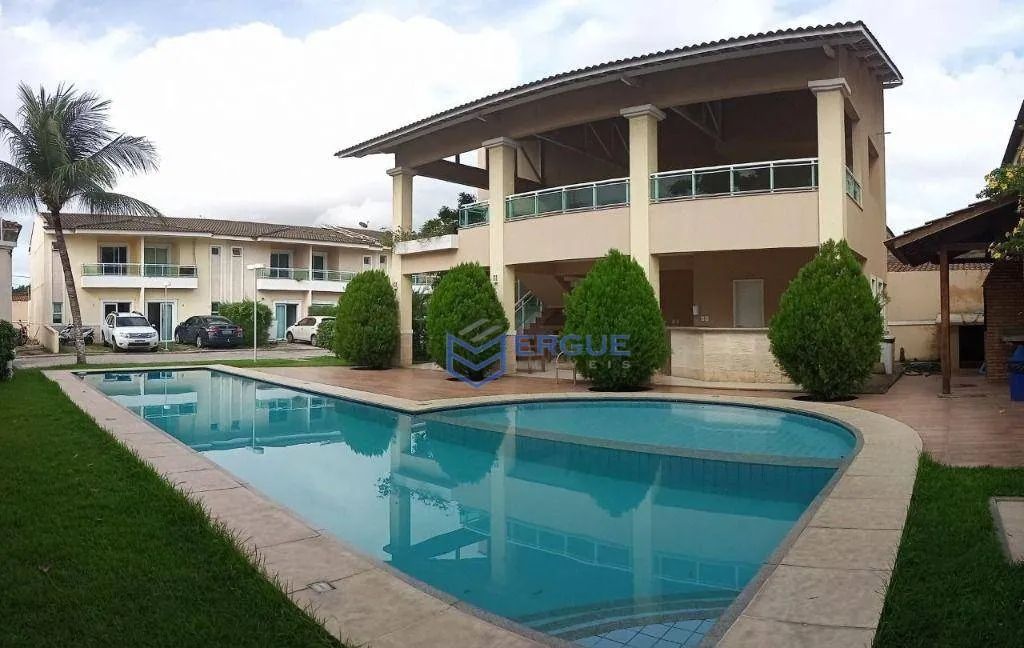 Casa com 3 dormitórios à venda por R$ 318.000,00 - Messejana - Fortaleza/CE