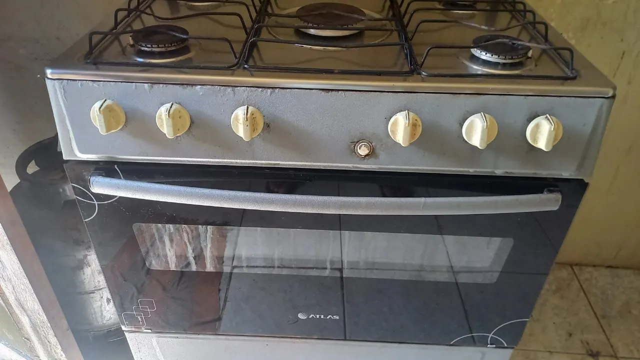Fogão Atlas com Forno