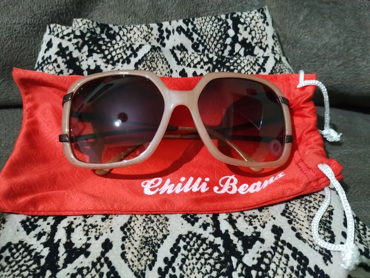  ÓCULOS CHILLI BEANS NOVO