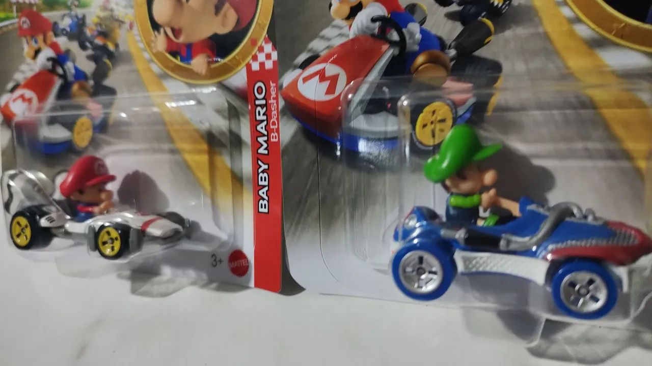 2 Hot Wheels Mario Kart Baby Mario e Baby Luigi - Foto 3