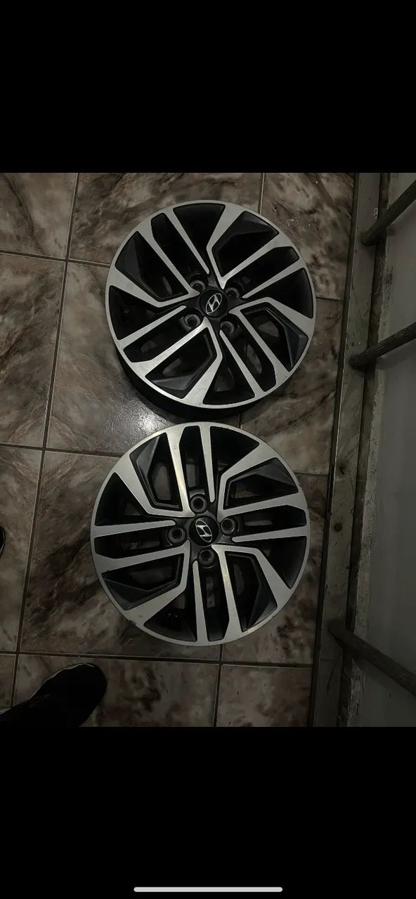 Roda aro 15 hb20