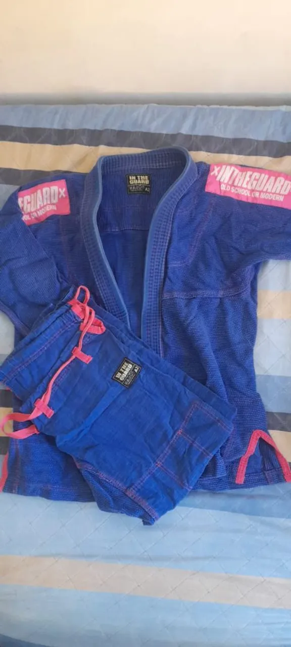Kimono Jiu-Jitsu In The Guard Tamanho A2