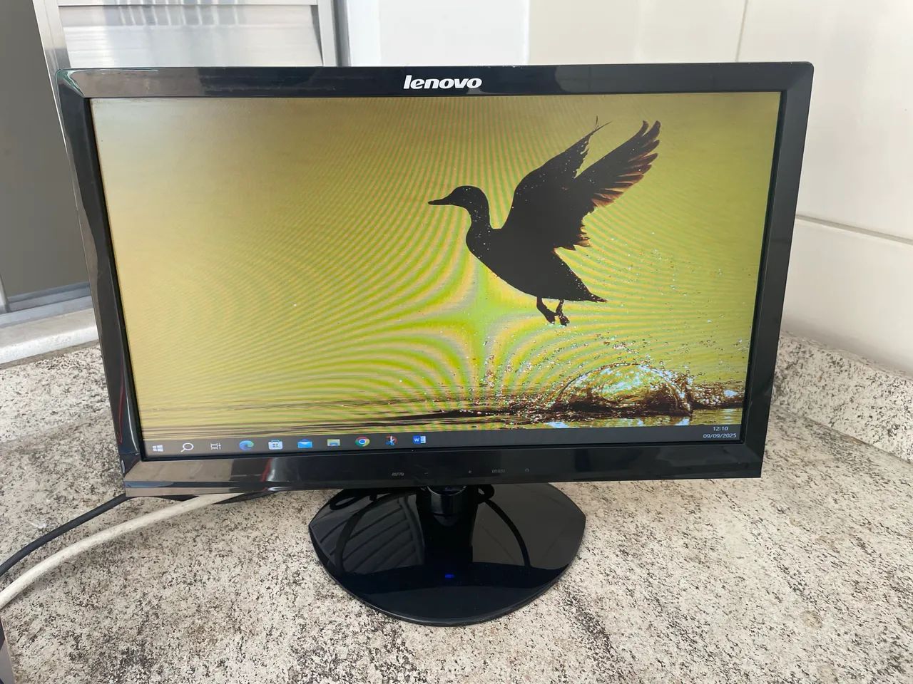 Monitor 19 Polegadas Lenovo Entrada Vga E Dvi Widescreen - Foto 4