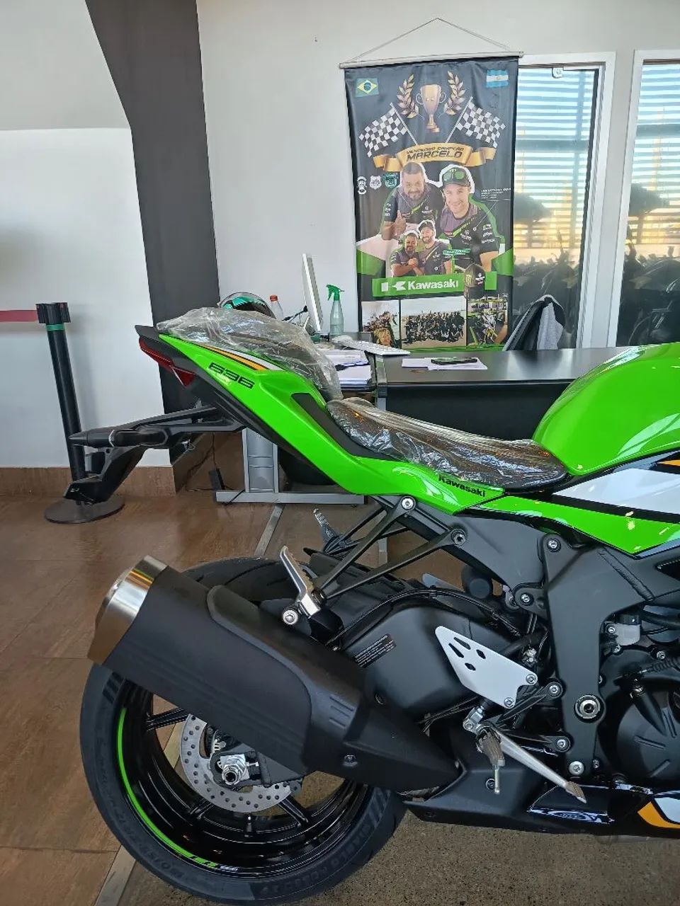 Kawasaki Ninja Zx-4r 2025 - 1416475705 | OLX