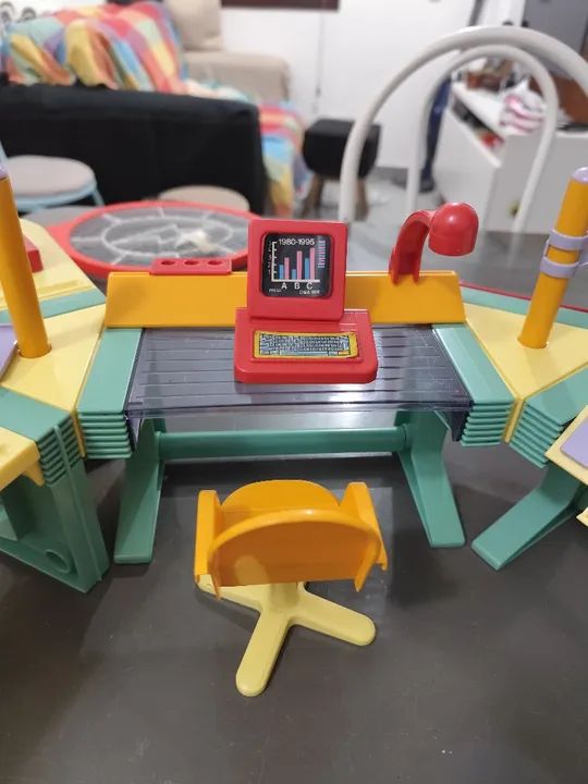Conjunto Escritório para Bonecas ( barbie) - anos 90 - Foto 3
