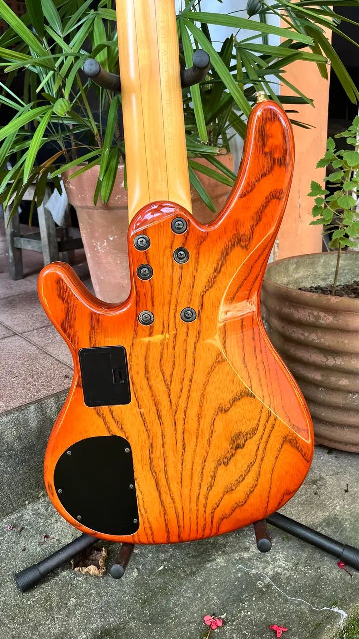 Baixo Yamaha TRB 5ii - Foto 3