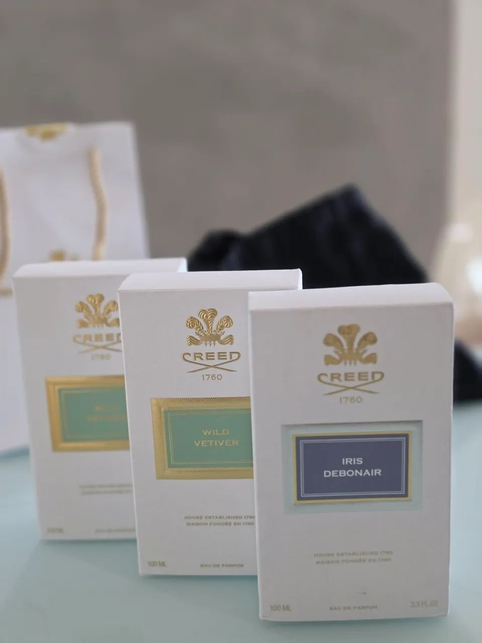 Perfume Creed Wild Vertivier e Iris Debonair lacrados - Foto 2