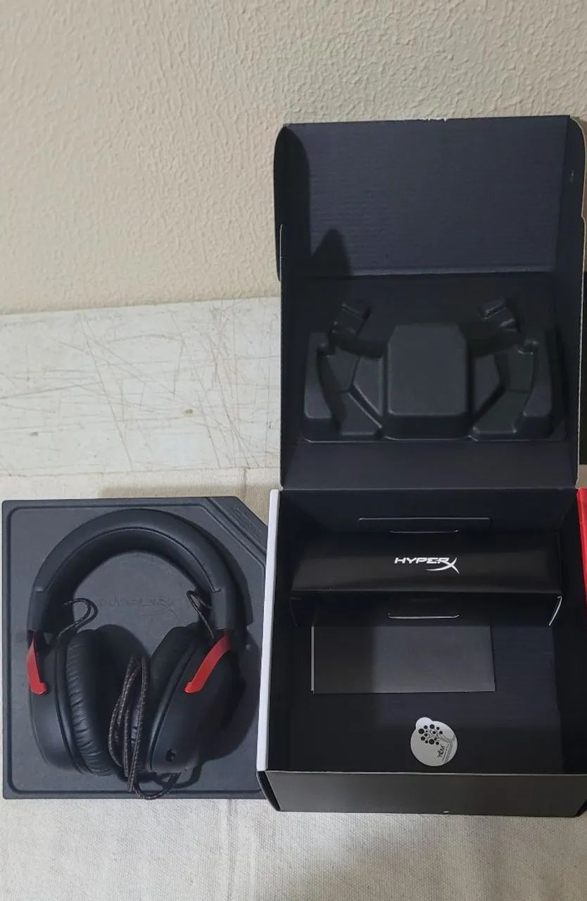 HyperX Cloud III - Novo (menos de 1 mês de uso) - Foto 2