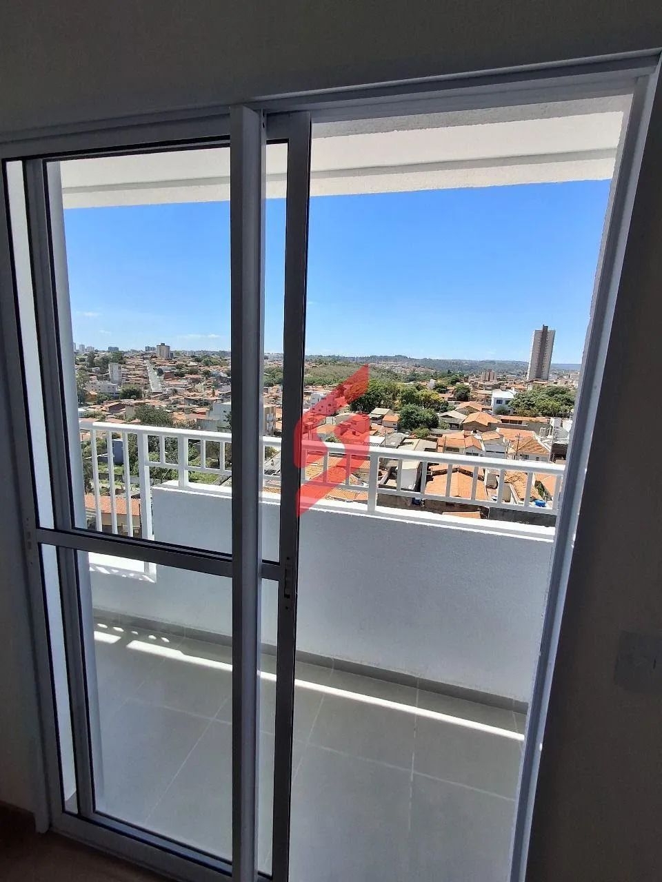 Apartamento com 2 dormitorios no JJR Hortência - Sorocaba, SP - Foto 2