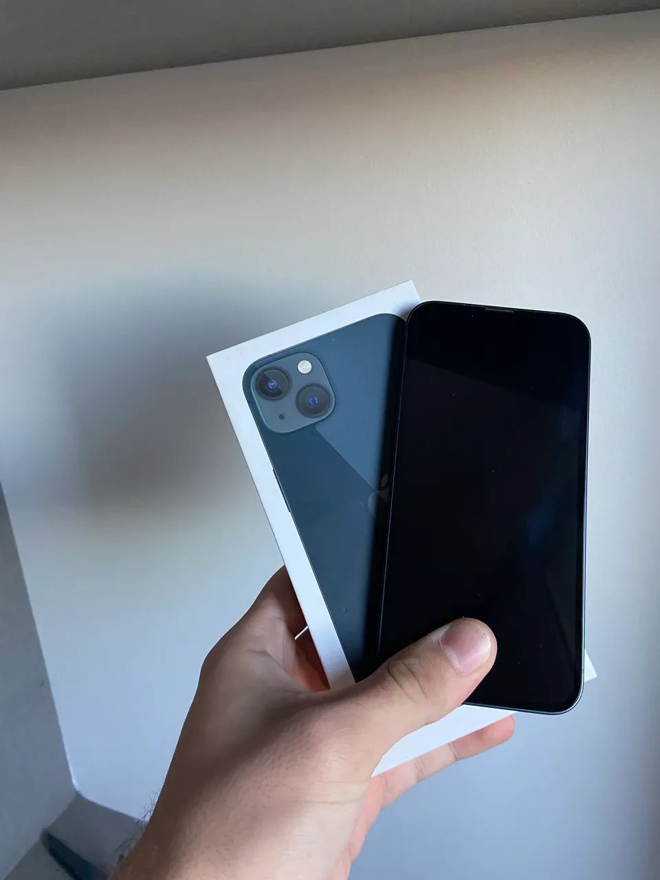 iPhone 13 
