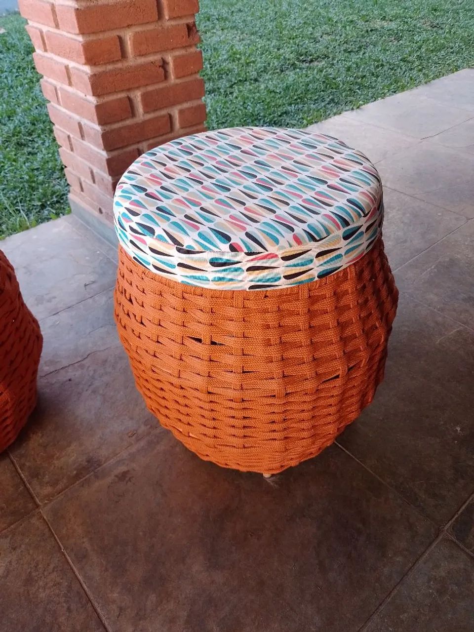 Duas Banquetas - Foto 2