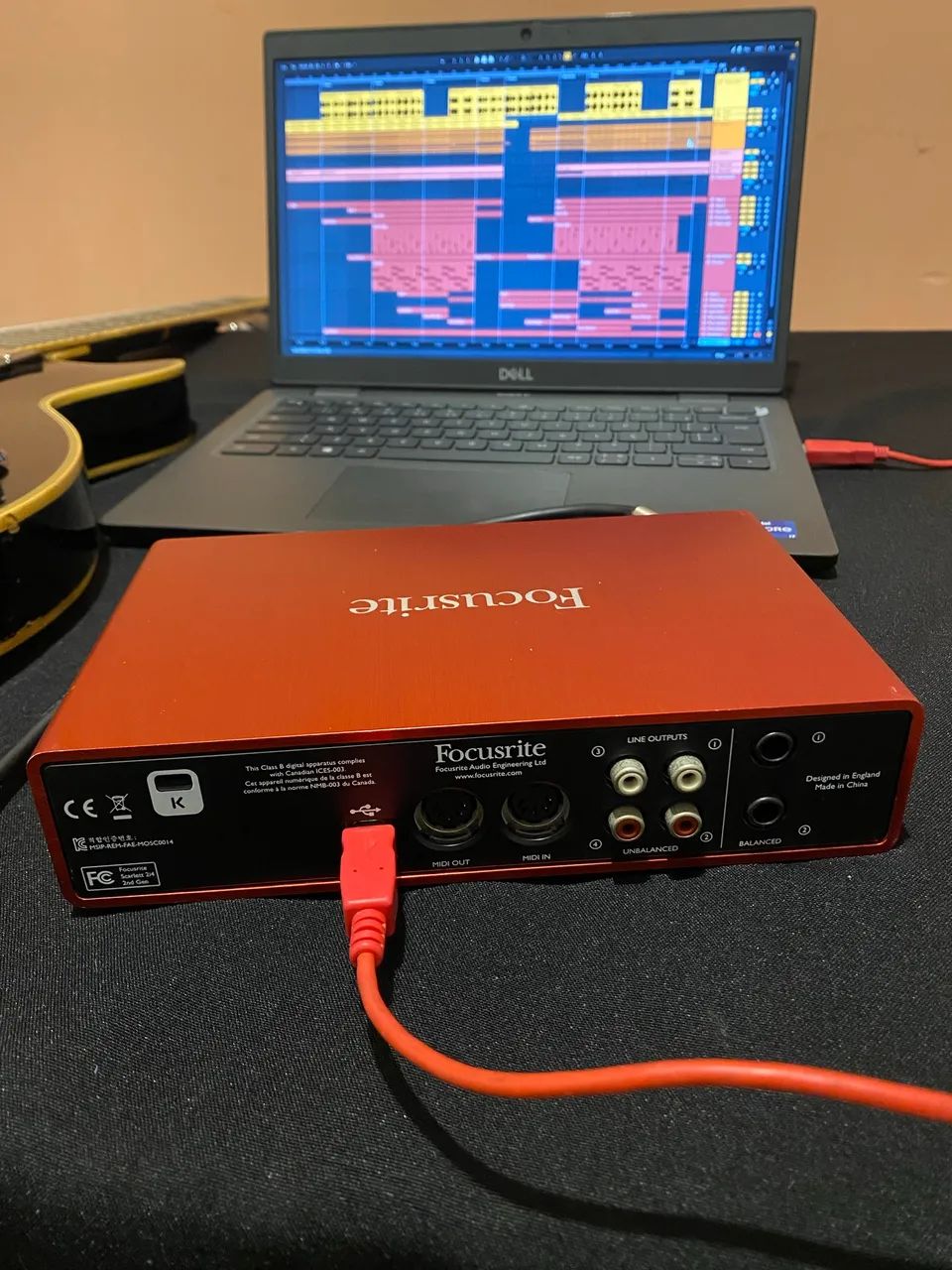 Focusrite Scarlett 2i4 2ª geração - Foto 4