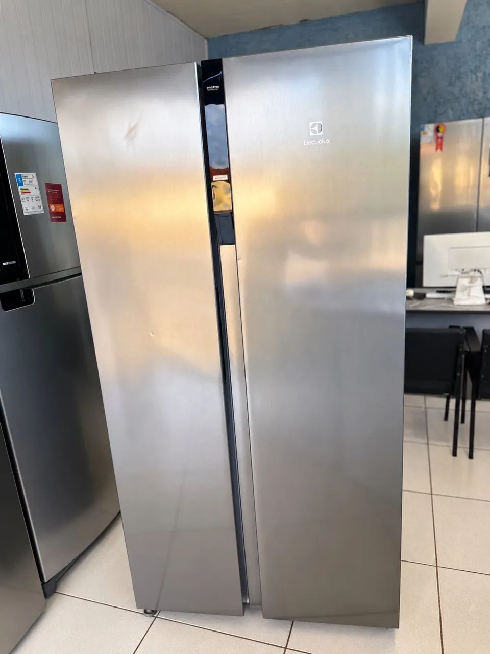 Geladeira Nova Electrolux side boy side  - Foto 2