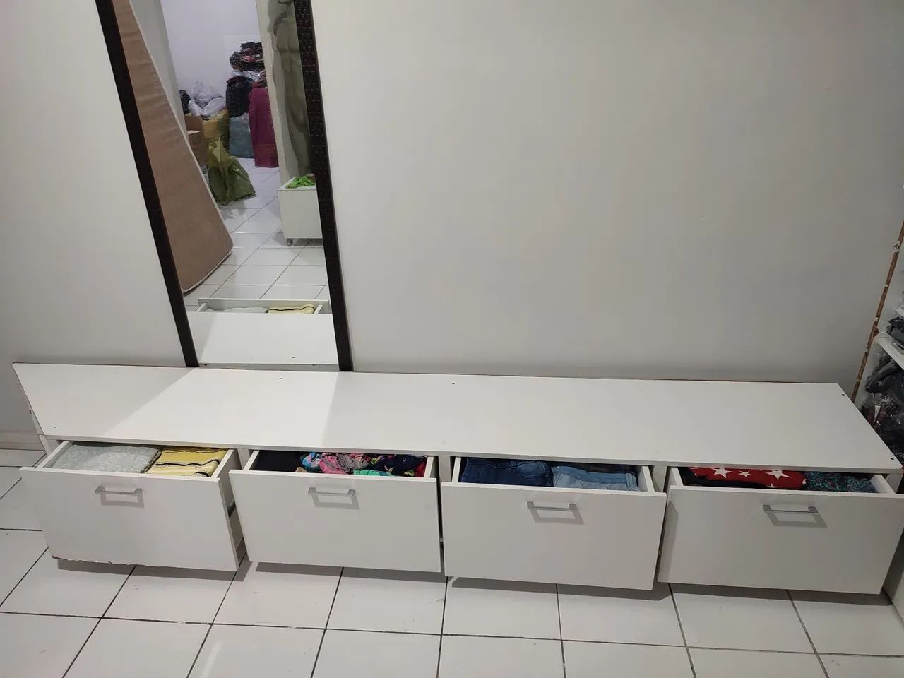 Móveis e acessórios para loja de roupa - Foto 5