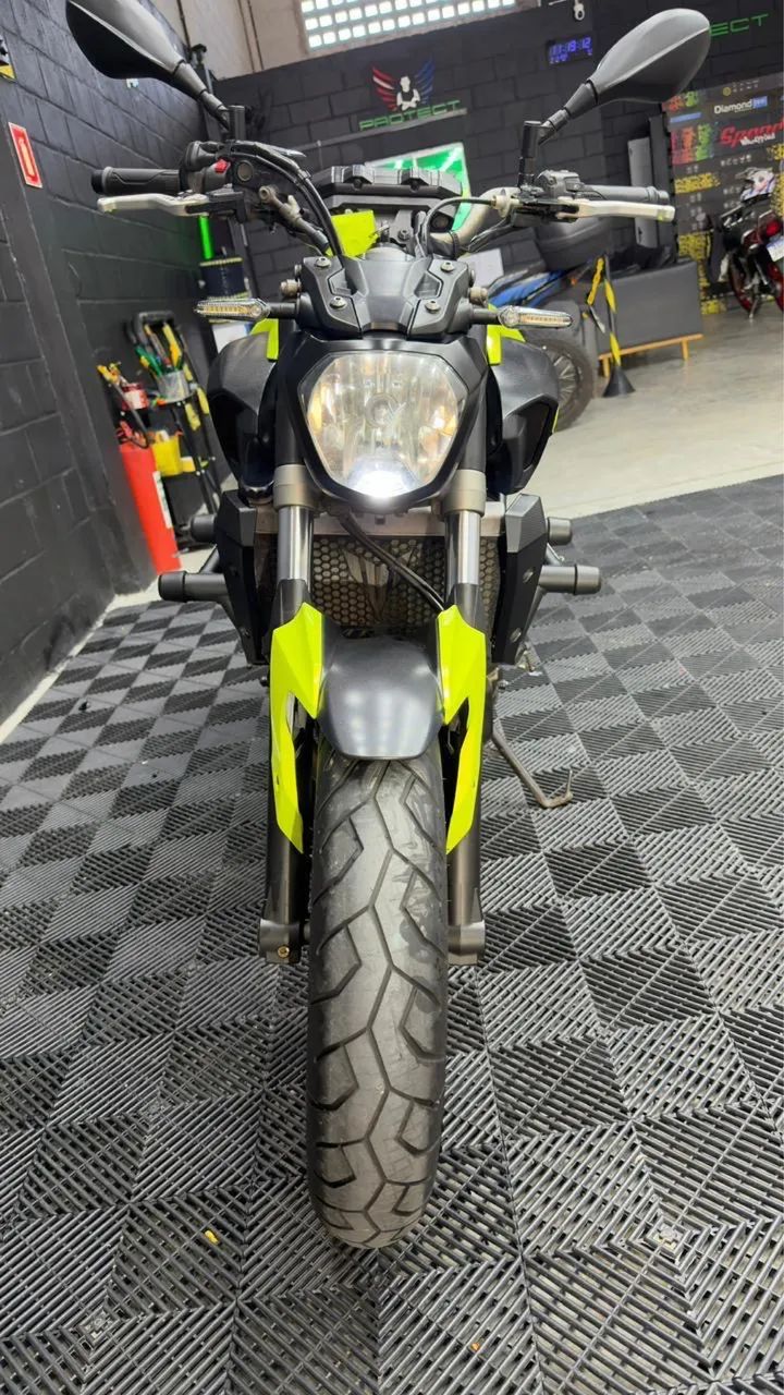 MT07 2018  - Foto 2