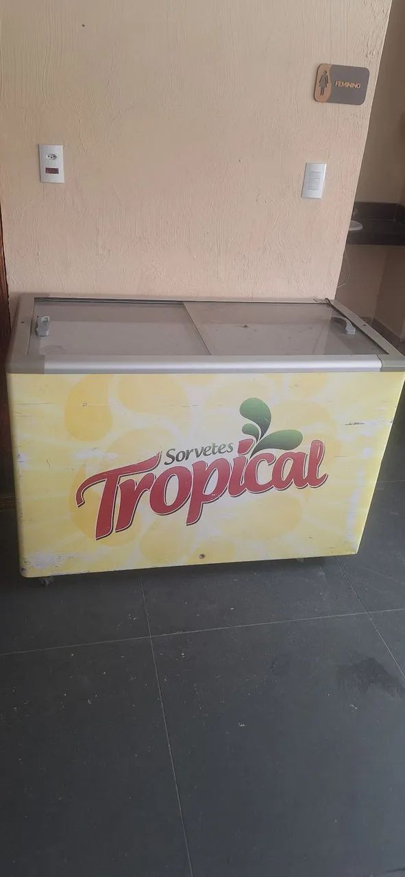 Vende-se freezer horizontal