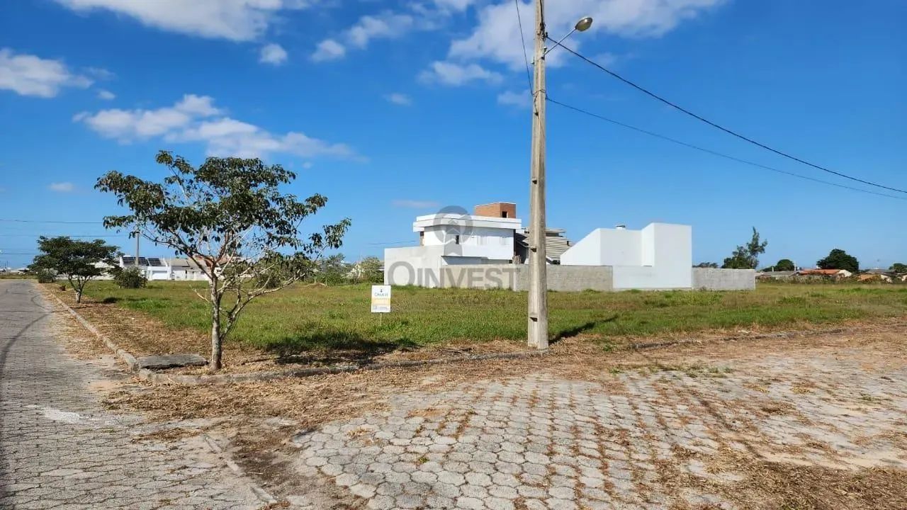 Lote de Esquina no Solar das Avenidas