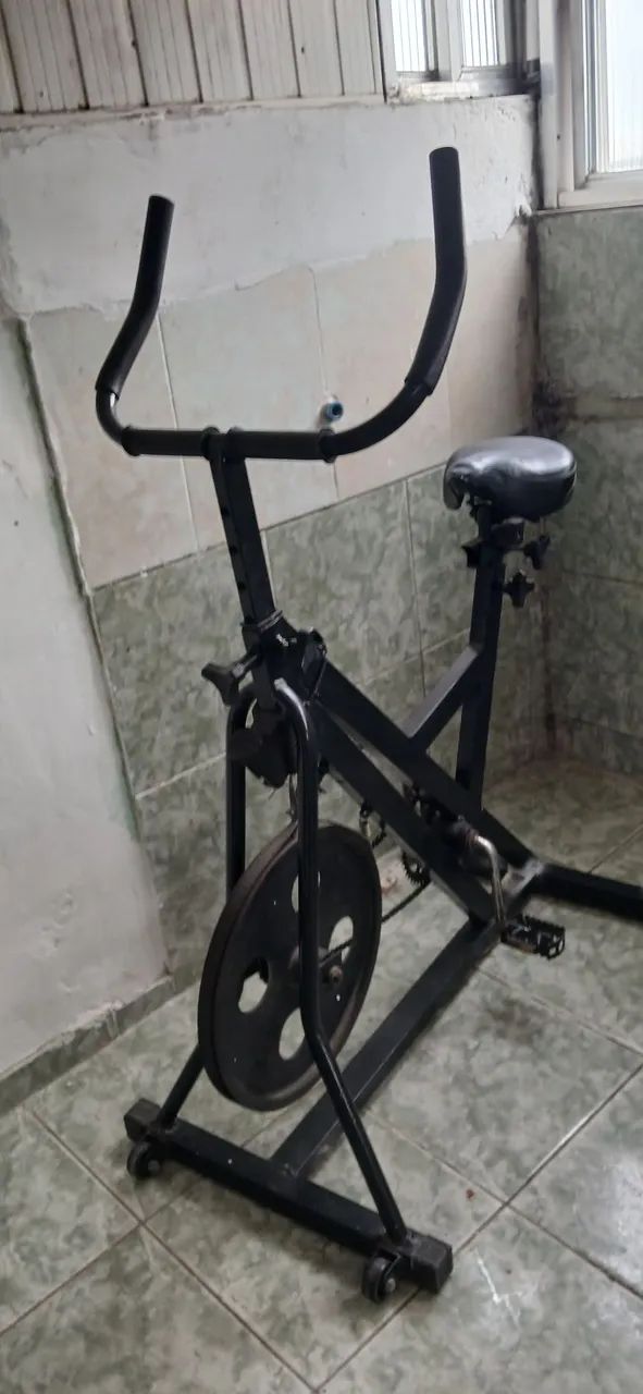 Bicicleta speed em bom estado tudo funcionando  - Foto 2