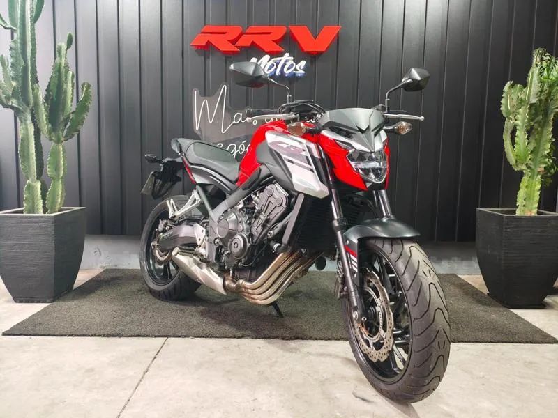 HONDA CB 650F 2018 - Foto 2