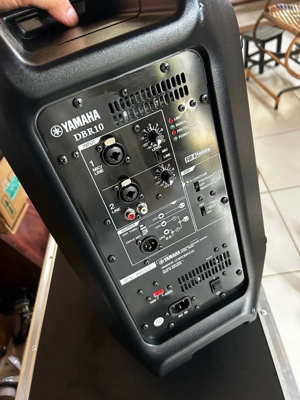 Caixa Yamaha Dbr10 com bag - Foto 2
