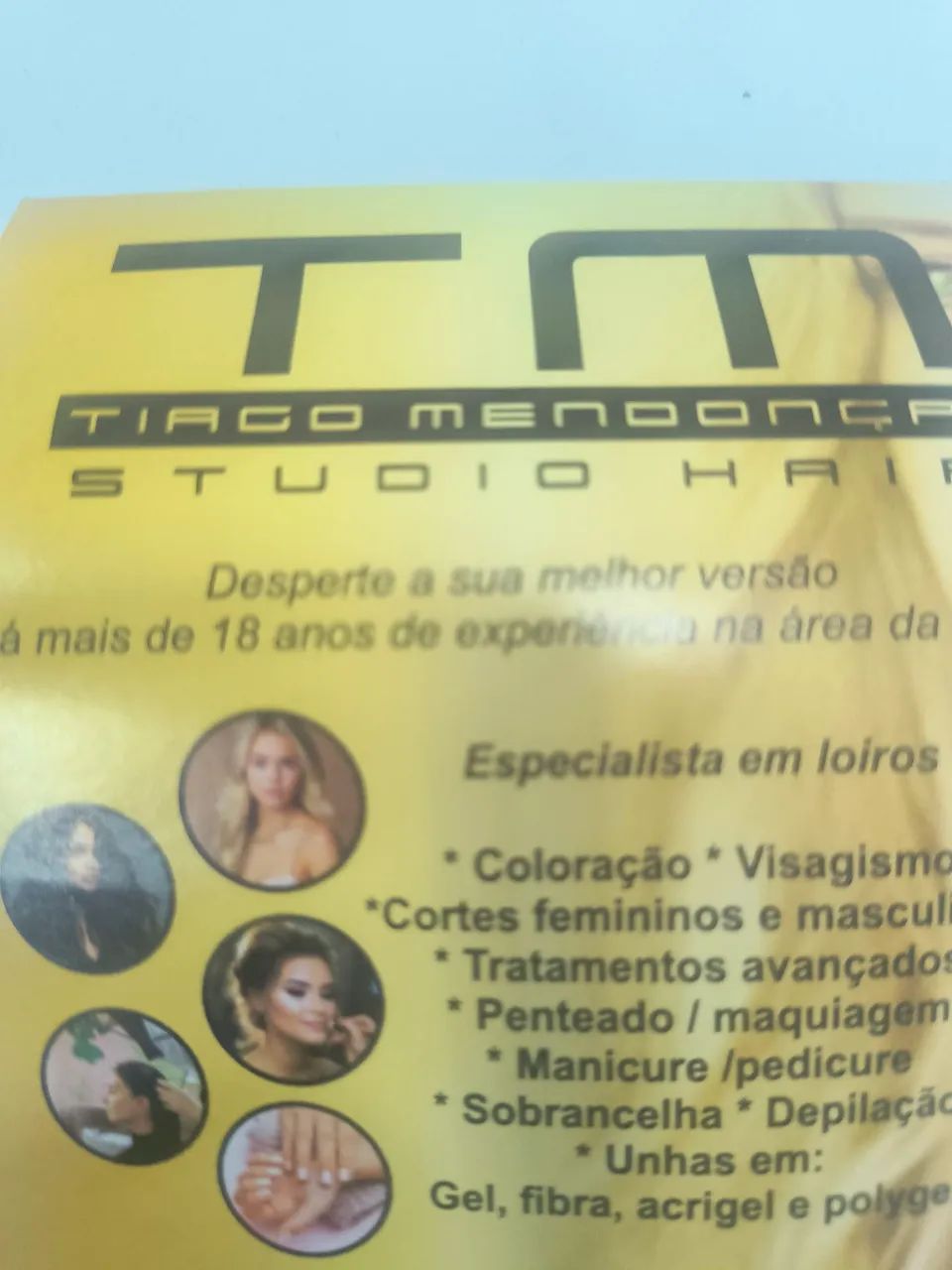 Vaga para manicure 