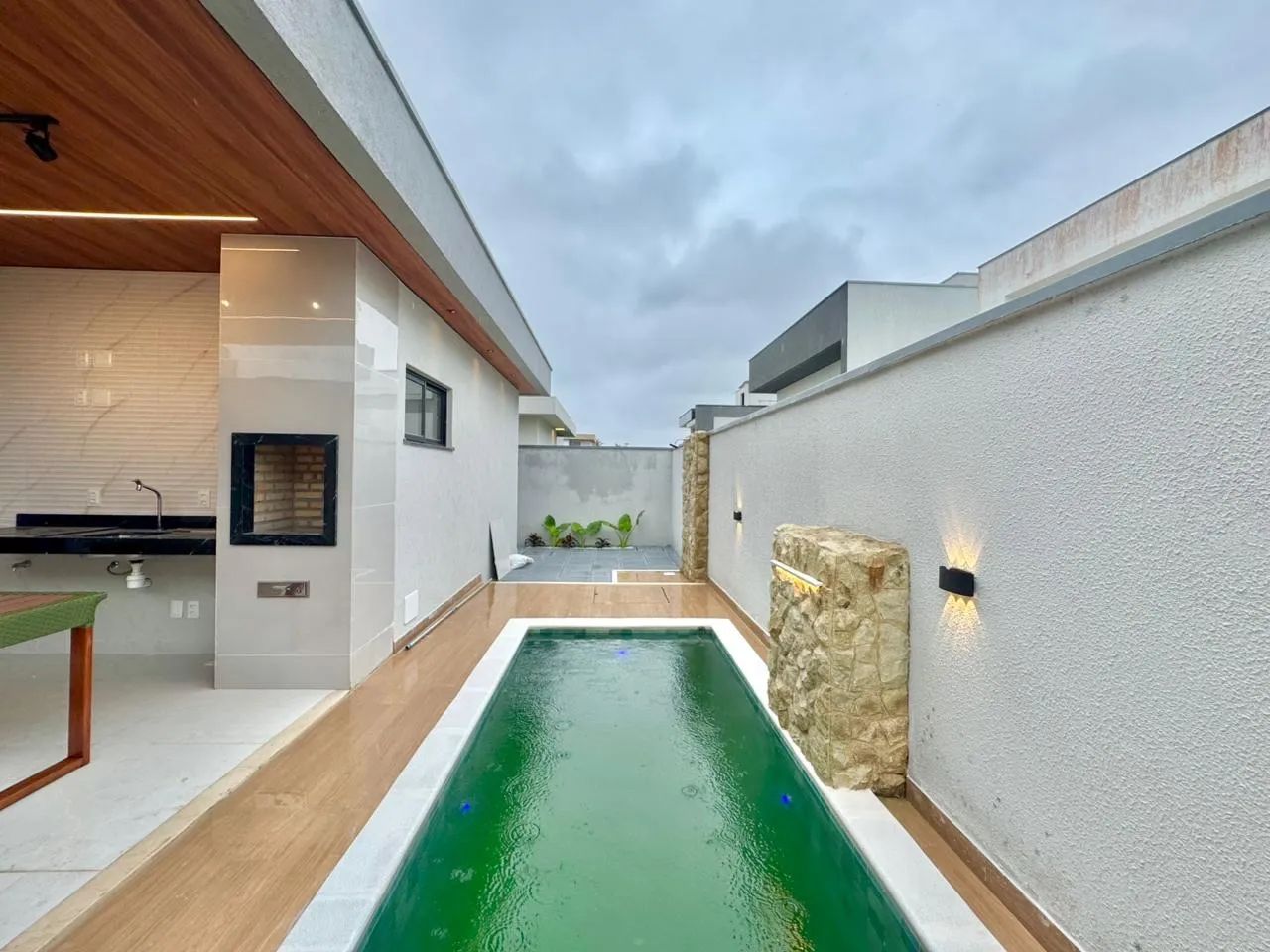 Casa com subsolo na cidade alpha, 03 quartos  - Foto 3
