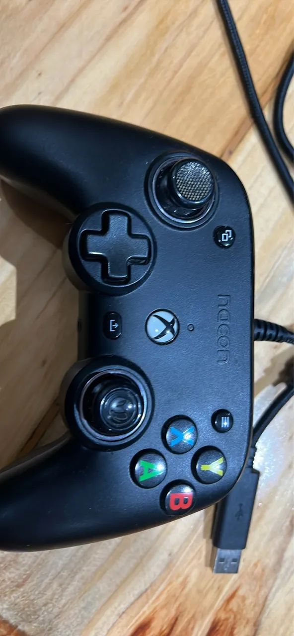 Pro compact nacon controle para Xbox e pc com fio  - Foto 3
