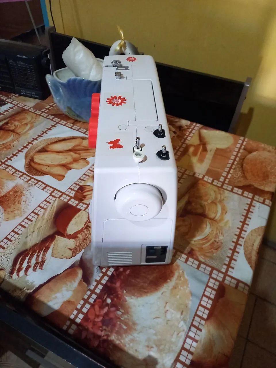 Máquina de costura  - Foto 3