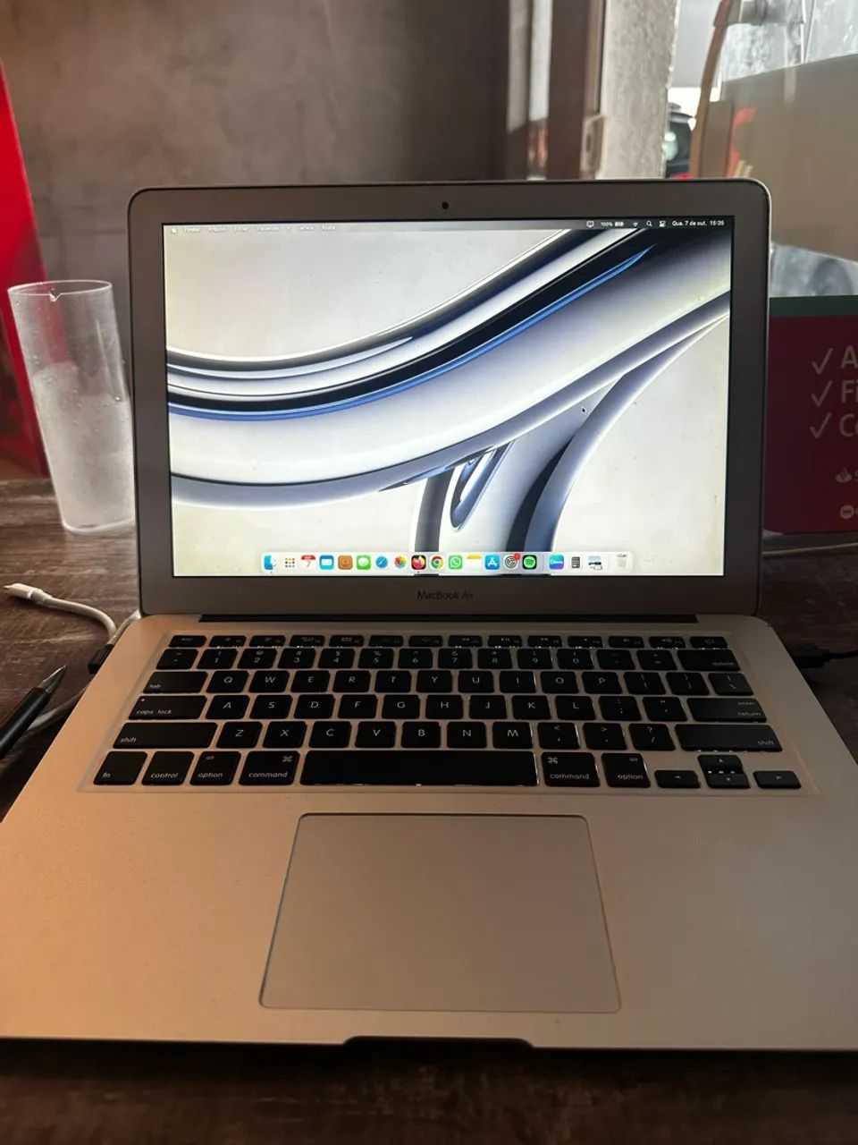 MacBook Air 13 | Intel Core i7 | 4 GB RAM | 256gb SSD - Notebooks