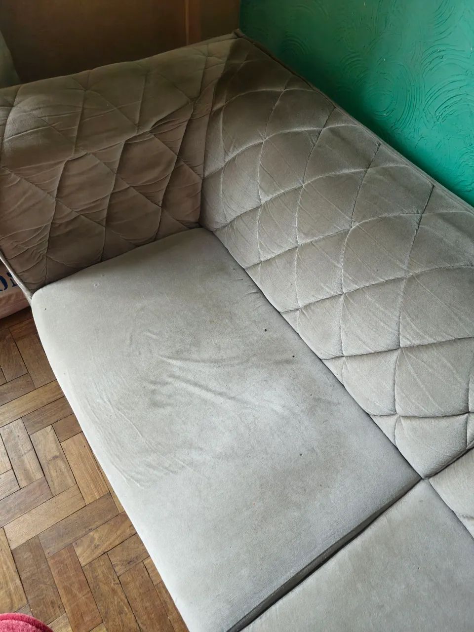 SOFÁ USADO COM MARCAS DE USO - Foto 4
