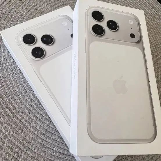 iPhone 17 pro Max 256gb silver lacrado 
