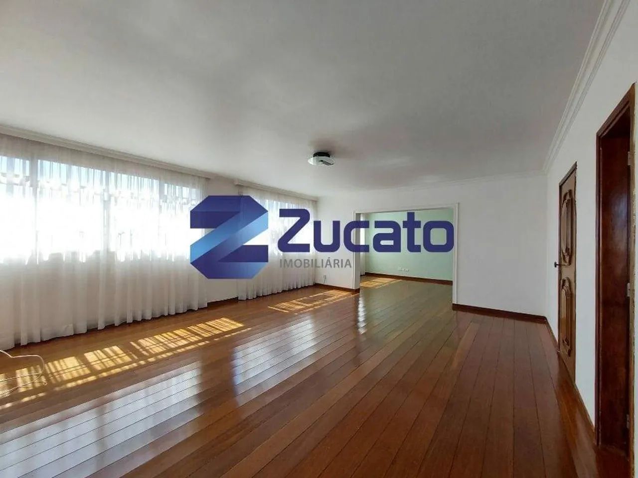 Apartamento com 4 dormitórios, 215 m² - Centro - Uberaba/MG