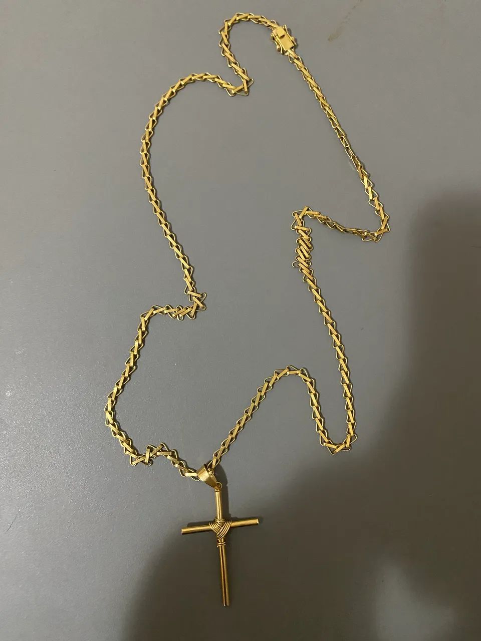 Cordão de ouro escadinha 