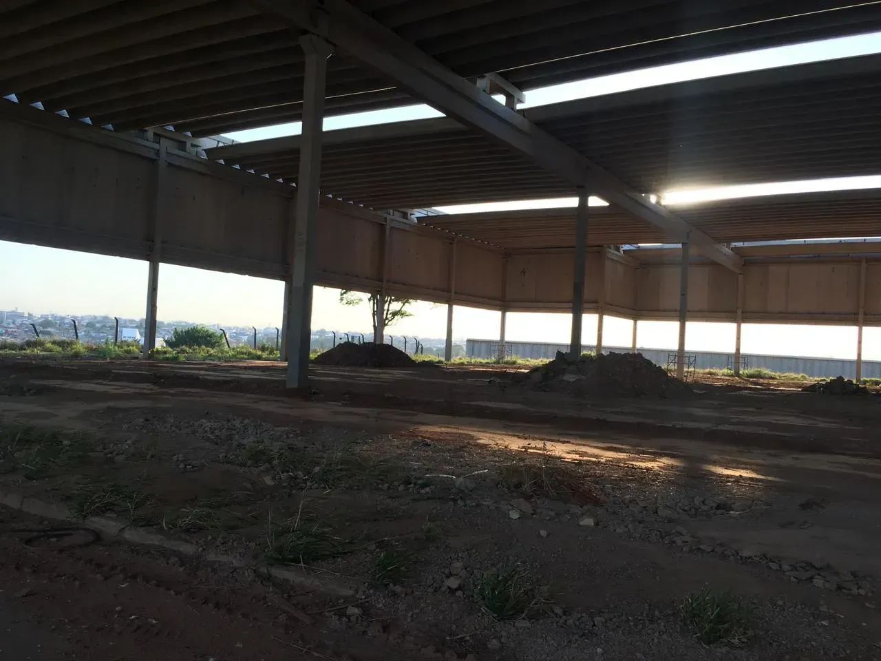 Galpão Logístico/Industrial de 18.000 m² em Itaquaquecetuba | Estrutura para Grandes Opera - Foto 6