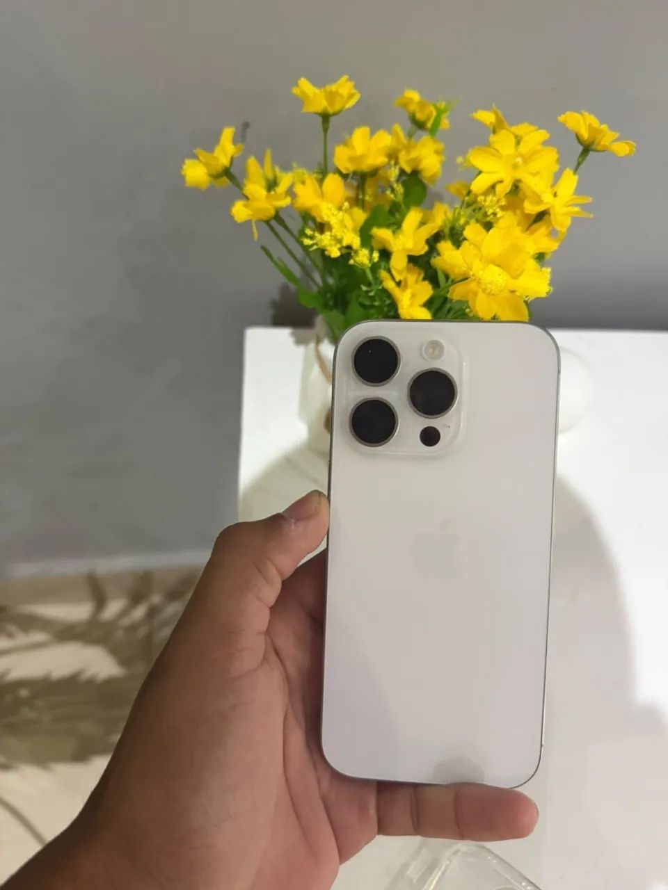 iPhone 16 pro 100 % de bateria 
