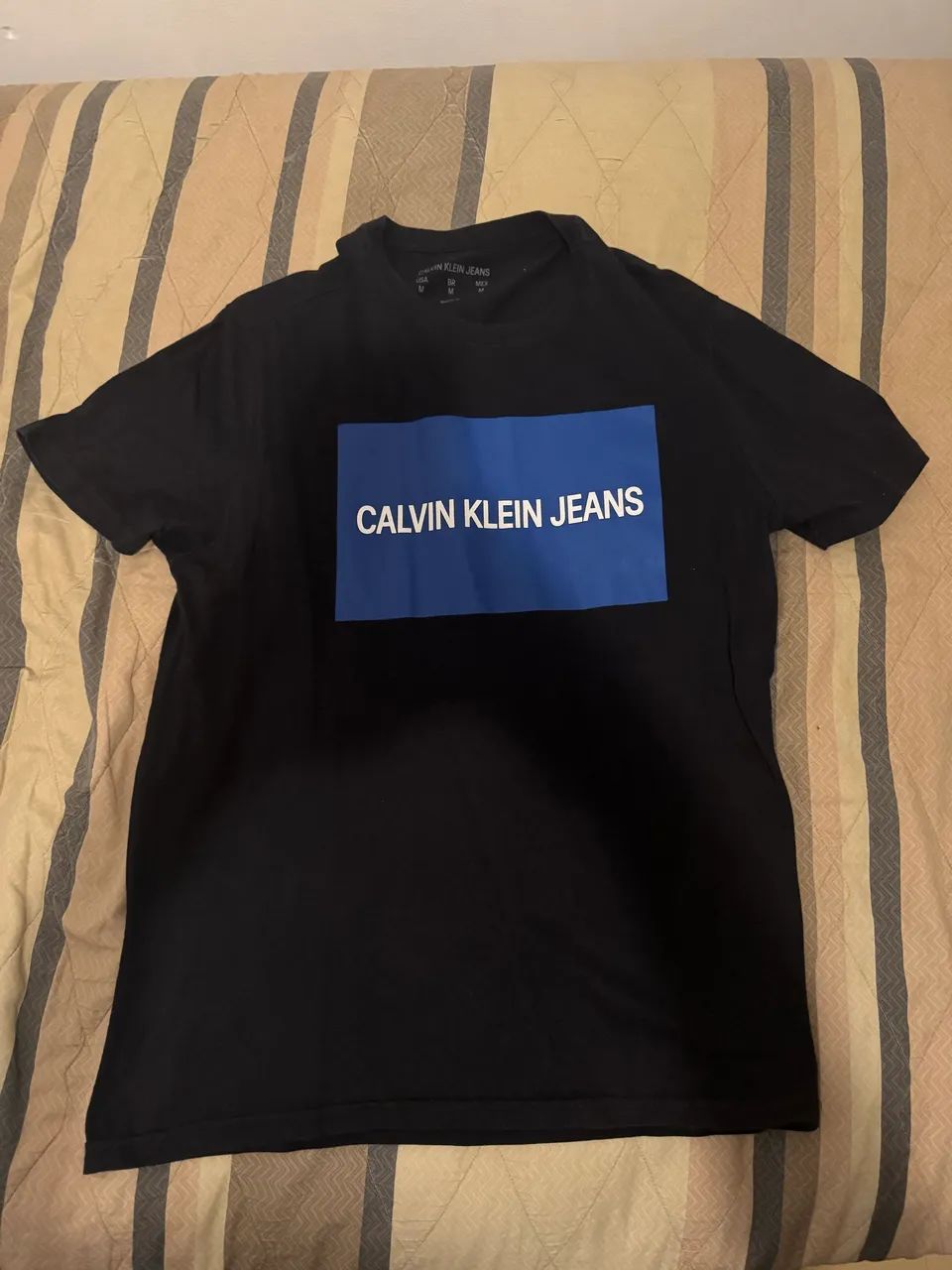 Calvin Klein Camisas Pretas - Foto 2